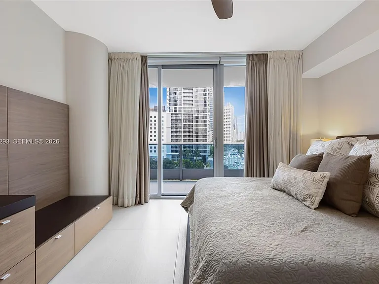 200 Biscayne Boulevard Way #504 — Photo 23