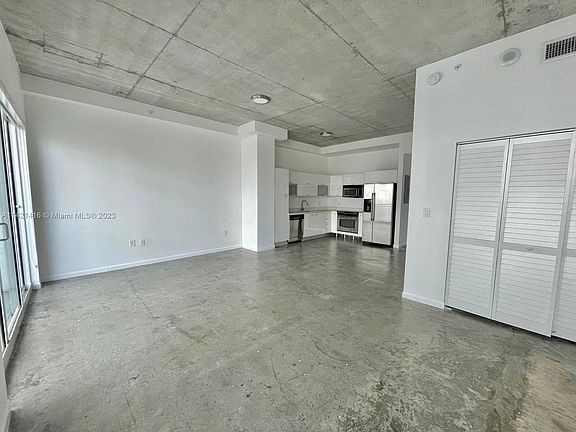 4th image of 133 NE 2nd Ave APT 2309