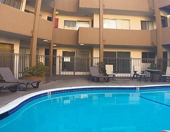 3rd image of 1805 El Cerrito Pl APT 202