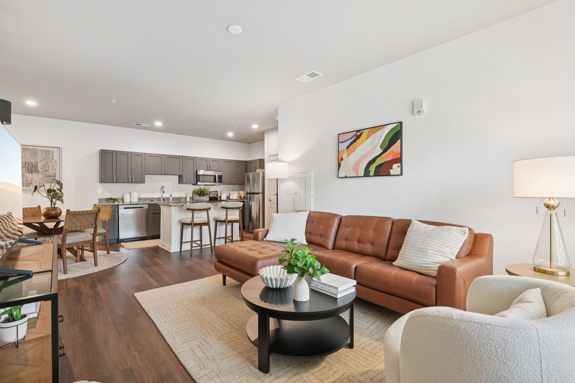 With over 20 layouts to choose from, you can find the perfect amoung of space for your new home at Westgate on Third.