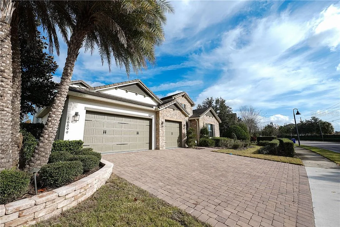 Building Photo - 16899 Broadwater Ave