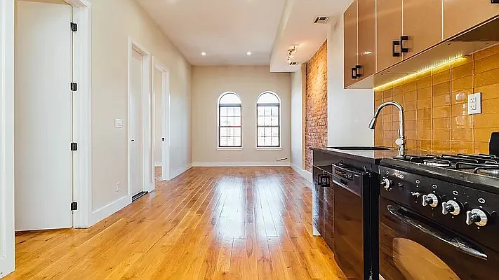 Rented by Brooklyn High Rise LLC | media 30