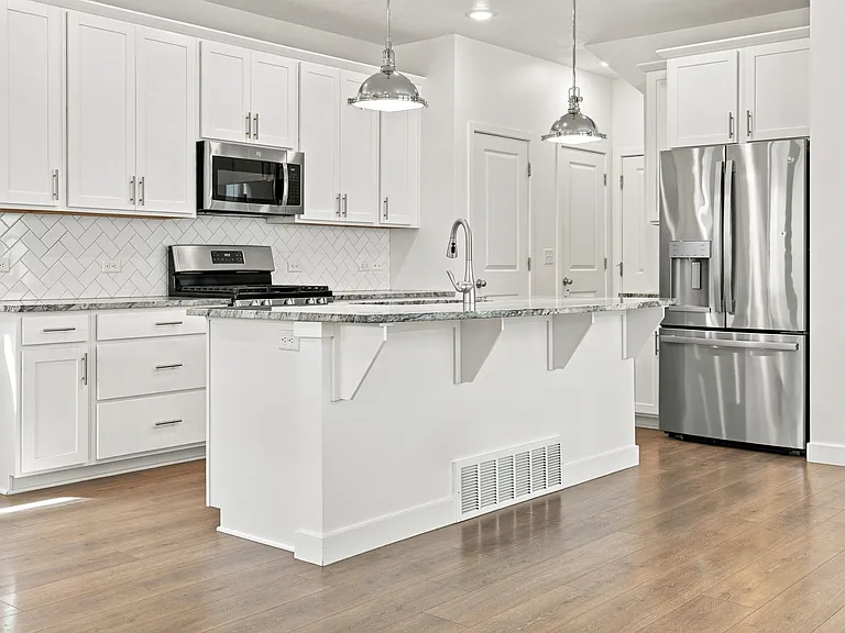11472 S Andover Rd — Photo 4