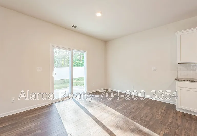 14220 Wilson Mac Ln — Photo 7
