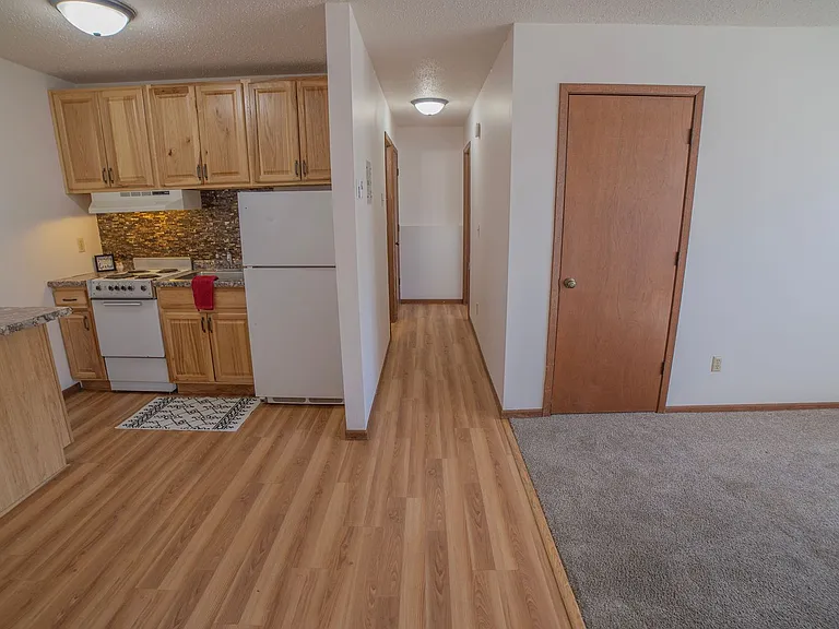 Cedars West Apartments — Photo 12