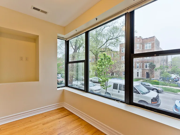 1640 W Fargo Ave #102 — Photo 13