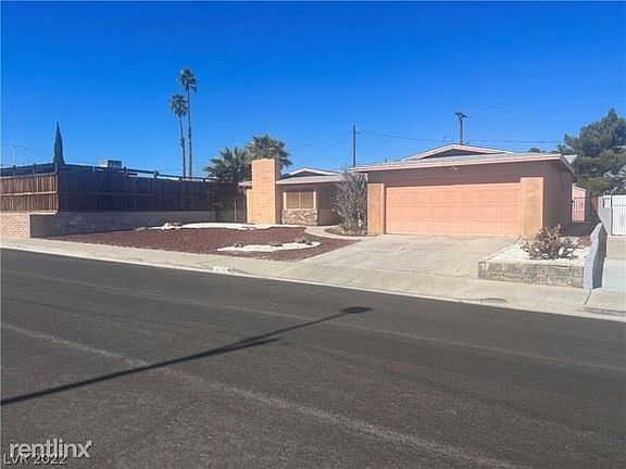 3rd image of 4628 Lilliput Ln