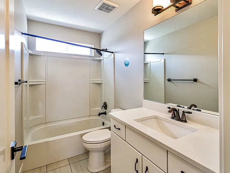 1611 W Parkview Dr — Photo 15