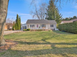 412 Gregory Dr E, Chatham Kent, ON N7M 5J7