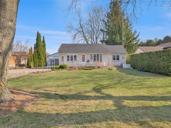 412 Gregory Dr E, Chatham Kent, ON N7M 5J7