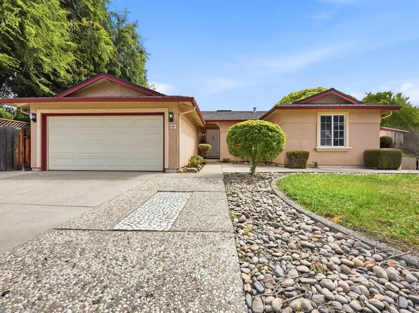 37658 Canterbury St, Fremont, CA 94536