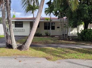 1711 SW 92nd Ct, Miami, FL 33165