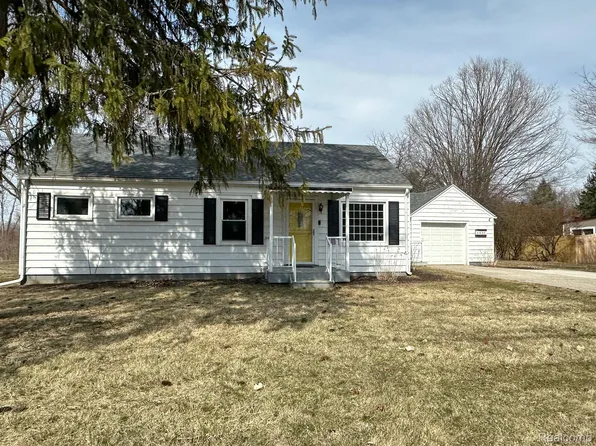 6430 Bishop Rd, Lansing, MI 48911