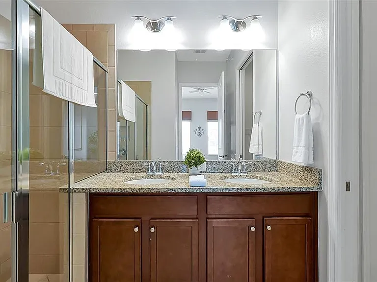 297 Captiva Dr — Photo 28