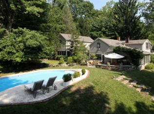 42 Water St, Lebanon, NJ 08833