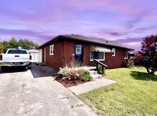 208 Navaho Trl, Hopkinsville, KY 42240