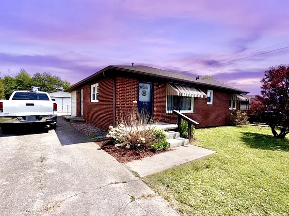 208 Navaho Trl, Hopkinsville, KY 42240