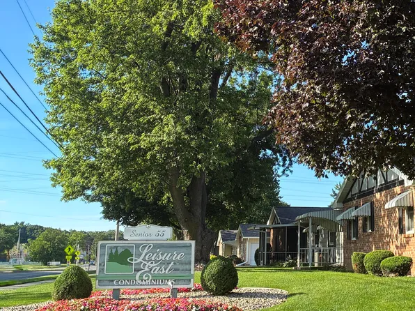 896 Andover Ct SE, Kentwood, MI 49508
