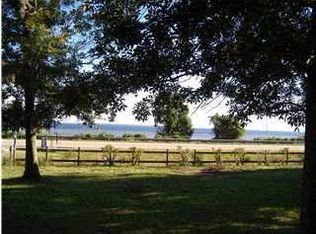 13282 State Highway 20 W, Freeport, FL 32439