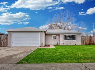 3837 Jasper St, Selma, CA 93662