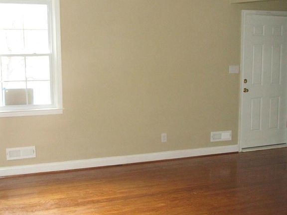 4th image of 4102 Loch Raven Blvd