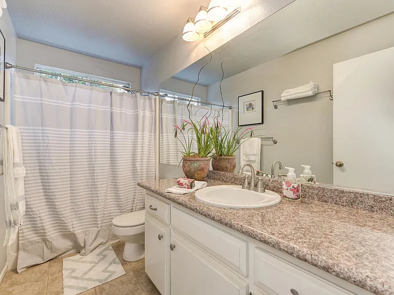 2815 Concord Ave — Photo 10