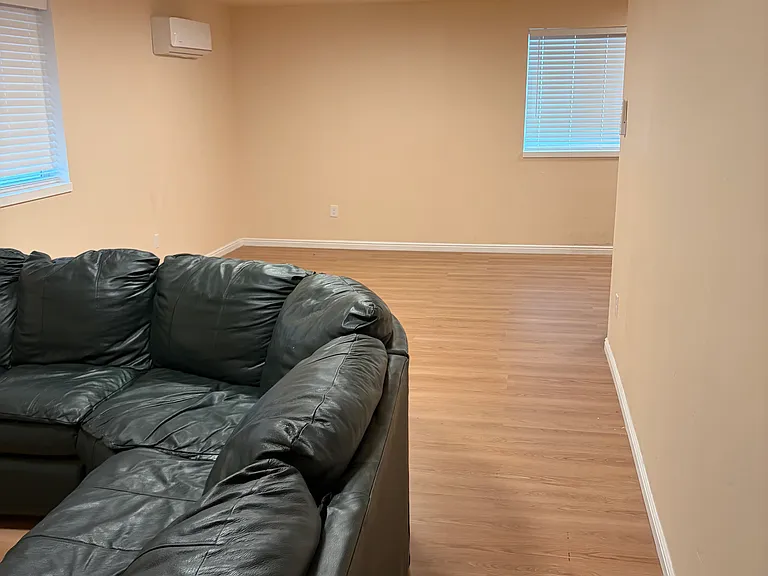 190 E 4380 N — Photo 34