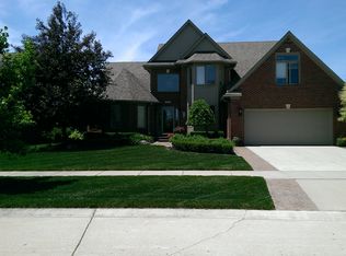 50457 Victoria Pl, Macomb, MI 48044