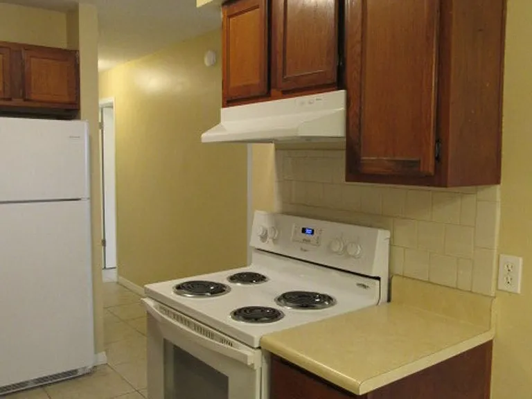 3320 Pine Forest Rd — Photo 3