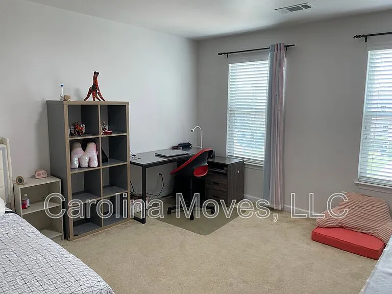 204 Barbours Ln — Photo 18