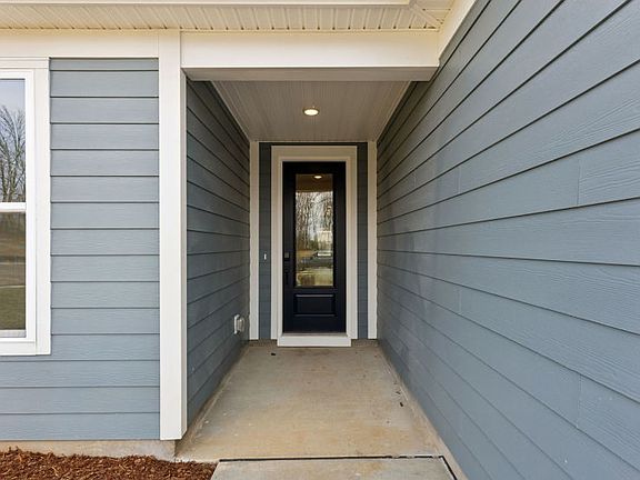 Mystique Exterior