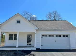 52 Copley Dr, Dover, NH 03820