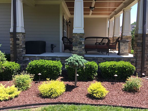4th image of 27 Margaret Mann Way