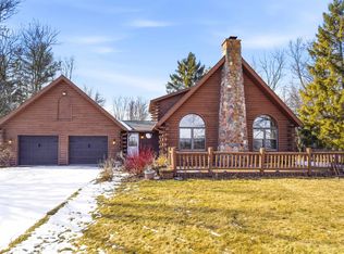 N8665 Firelane #10, Menasha, WI 54952