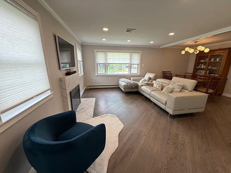 121 Newcomb Rd — Photo 4