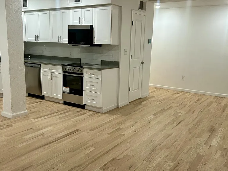 155 River St #BC — Photo 3