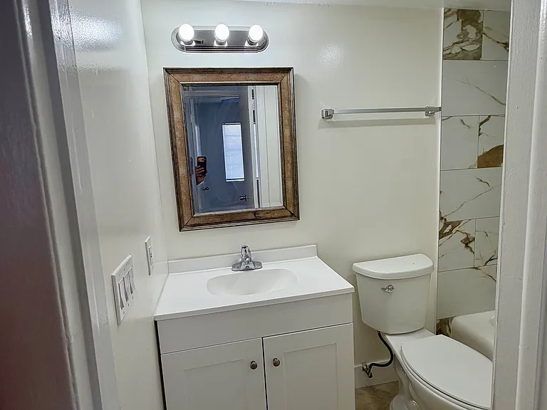 6818 S Trask St — Photo 3