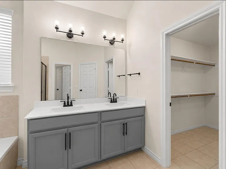 11410 Cypress Elm Ct — Photo 17