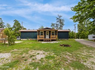 210 Conifer Trl, Winfield, TN 37892