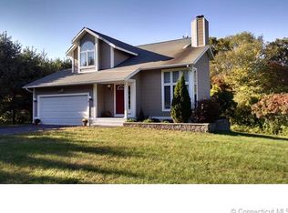 33 Heron Hill Rd, Amston, CT 06231