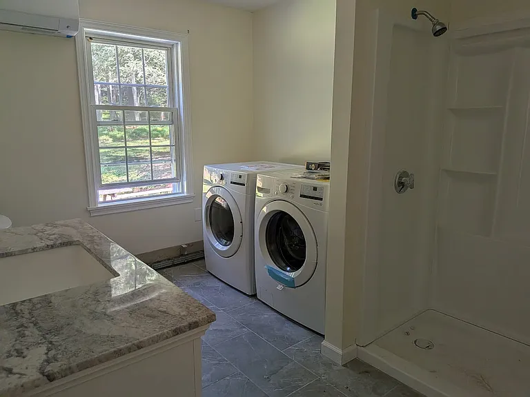 207 Station Rd — Photo 6