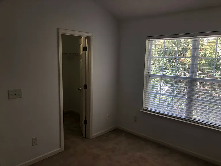 3215 Kensington Pl — Photo 18
