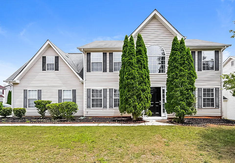 290 Hazelhurst Dr