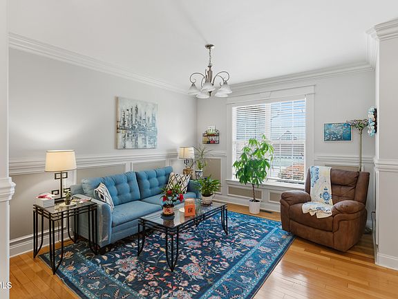 3rd image of 503 Sweetgrass Ln