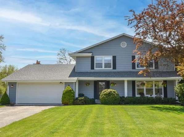 2617 West Hyacinth COURT, Mequon, WI 53092