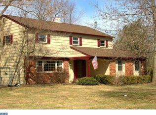 6458 Deerfield Dr, New Hope, PA 18938