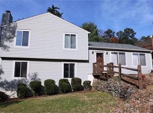 1709 Vermira Pl, Charlottesville, VA