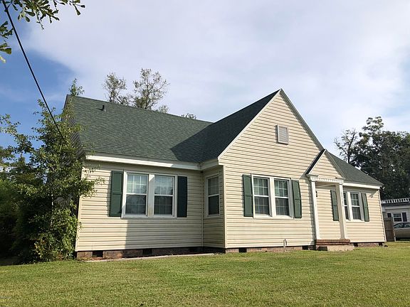 2nd image of 20788 SE Sherry Ave