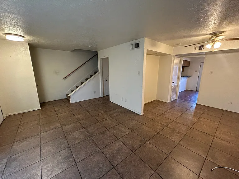 246 Rolling Hills Pl #1 — Photo 13