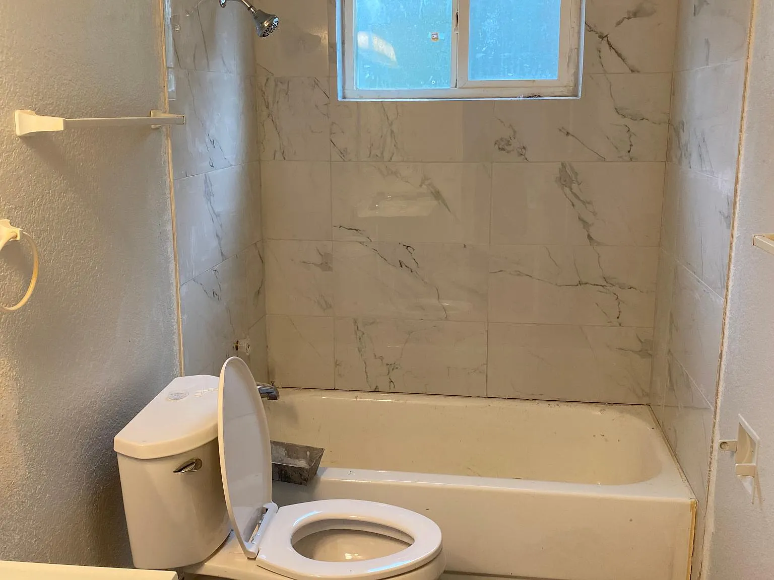 2 bed, 800 sqft, $1,620 — Photo 4